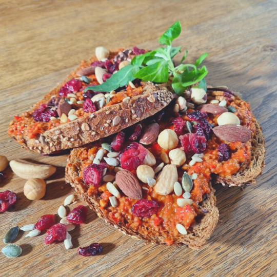 Muhammara met Cranberries